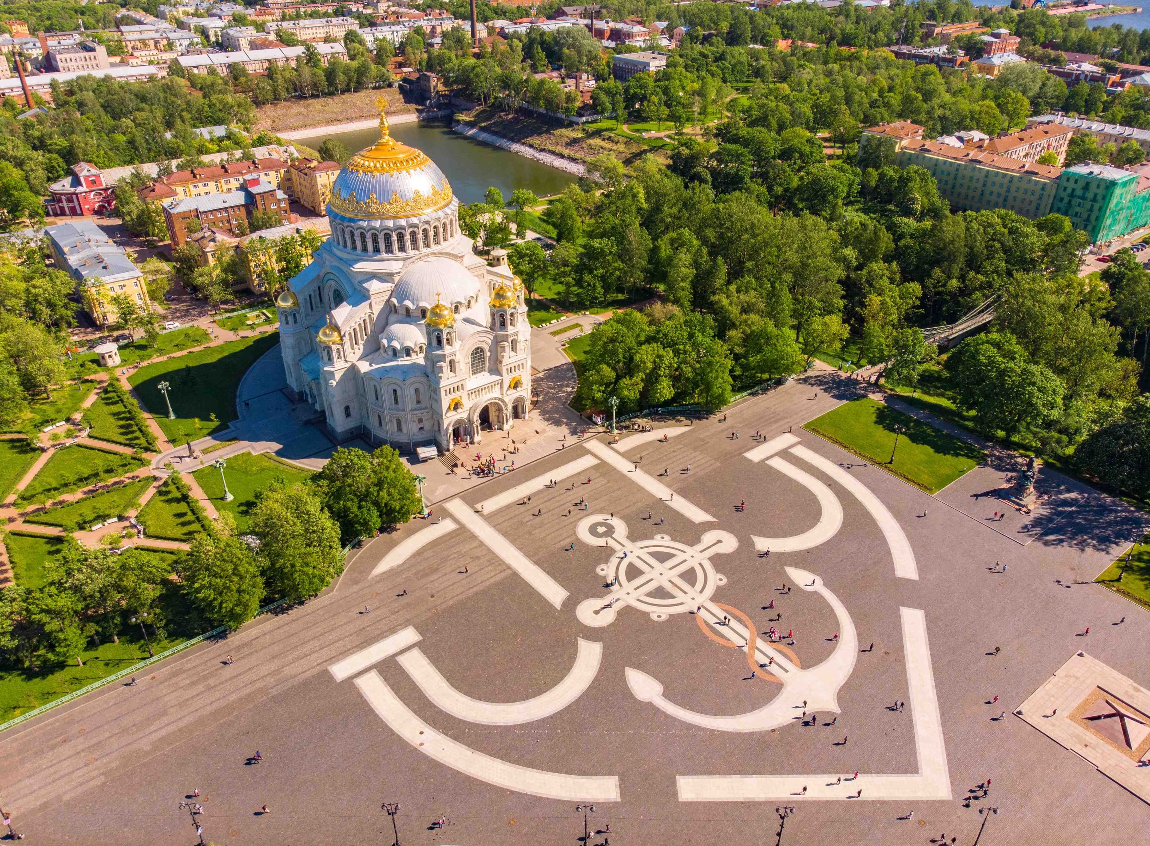 автобусная экскурсия в Кронштадт с прогулкой на теплоходе со скидкой до 30%