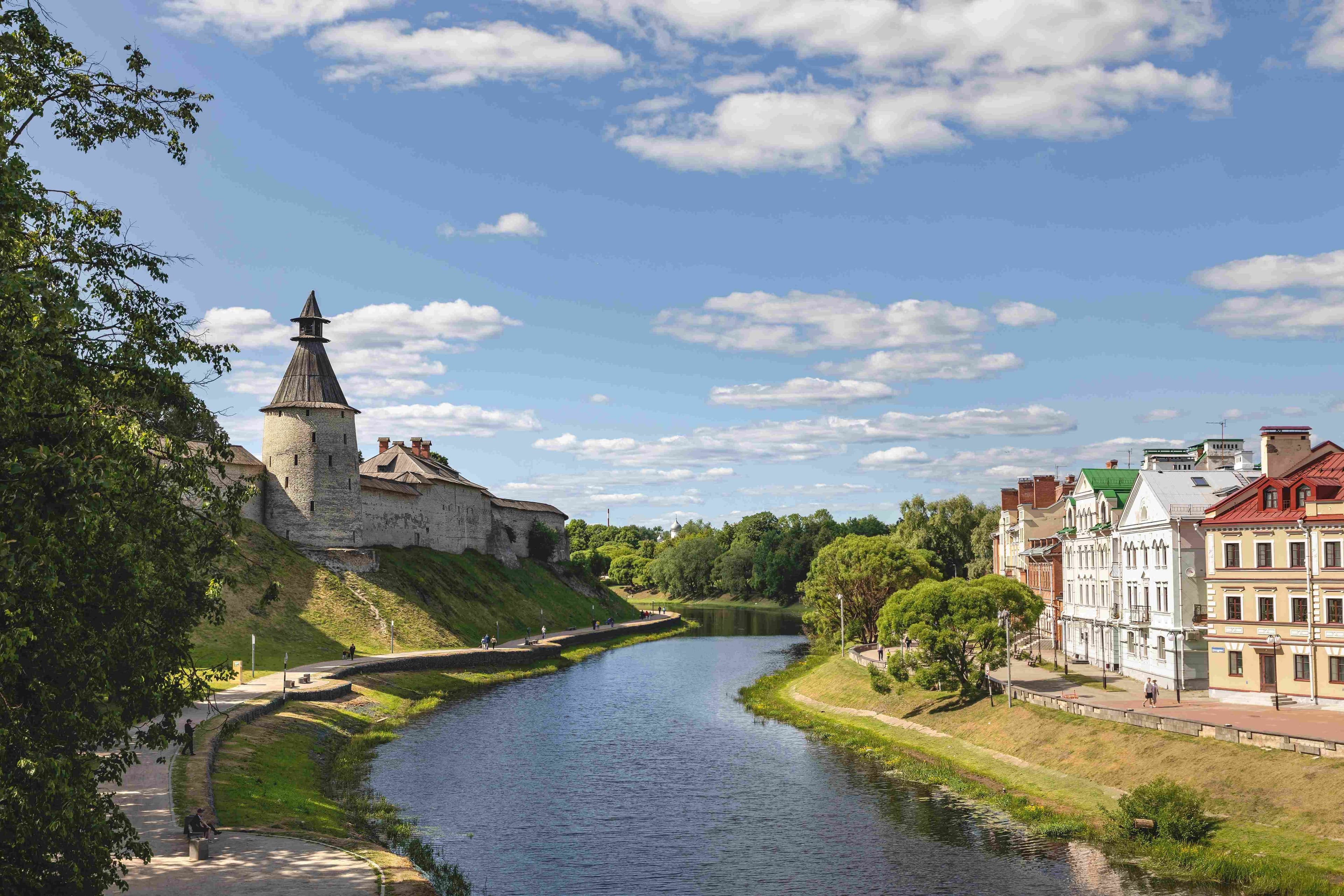 экскурсия в Псков, Изборск, Печоры